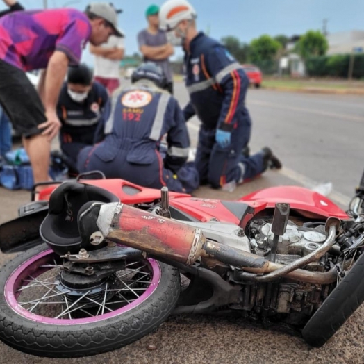 Grave acidente é registrado em Santa Helena e deixa motociclista ferido