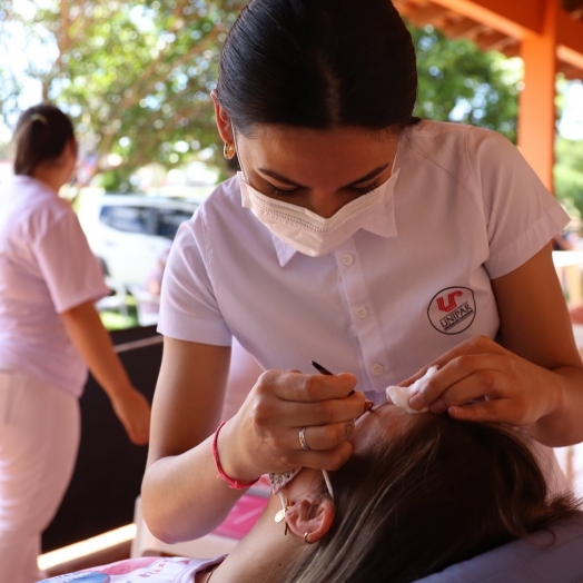 Guaíra realiza mais uma ação alusiva da Campanha Outubro Rosa