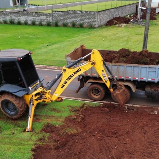 Iniciam obras de revitalização do novo trevo de acesso à Santa Helena