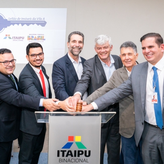 Itaipu arrecada 18,9 milhões com leilão de imóveis e prepara investimento em casas populares