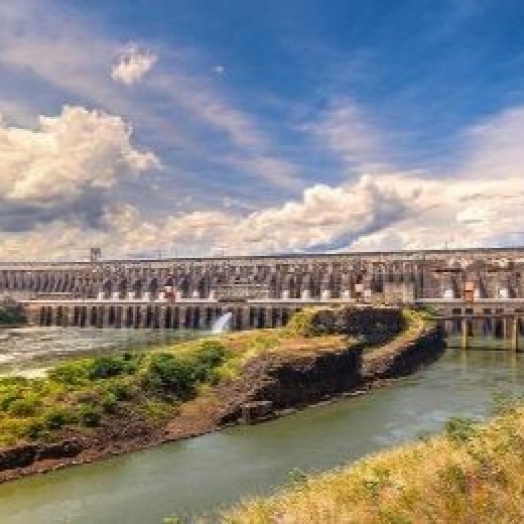 Itaipu atinge produção contratual mesmo com estiagem e restrições da pandemia