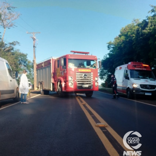 Jovem é resgatado após cair sobre as pedras embaixo da ponte em Santa Helena