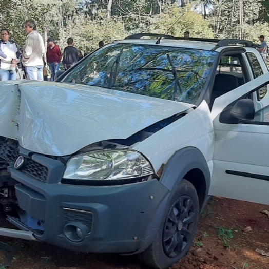 Jovem fica ferida em acidente no Balneário de Santa Helena