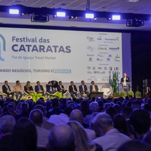 Lindeiros apoia Adetur na divulgação do turismo regional no Festival das Cataratas