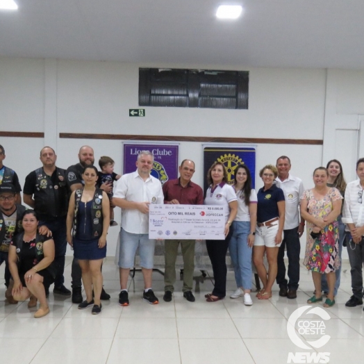 Lions, Rotary e Amash de Santa Helena repassam R$ 8 mil à Uopeccan de Cascavel