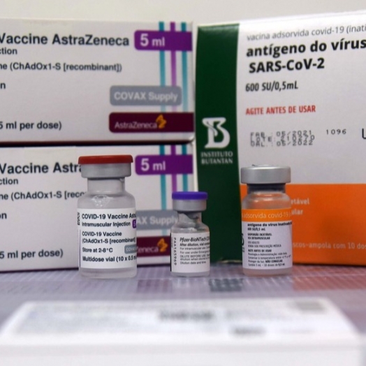 Ministério da Saúde confirma o envio de mais 453,7 mil vacinas contra a Covid-19 ao Paraná