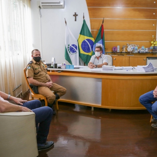 Missal: Comandante da Polícia Rodoviária Estadual visita o Prefeito Adilto Ferrari