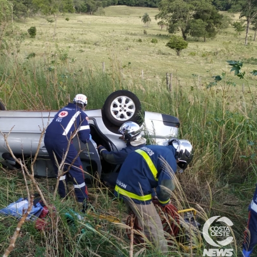 Condutor morre após capotar veículo próximo a ‘Serrinha de Diamante’