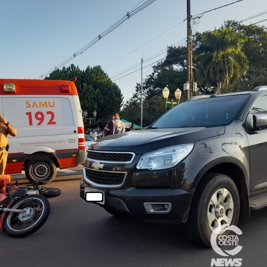 Motociclista fica ferido em acidente no centro de Santa Helena