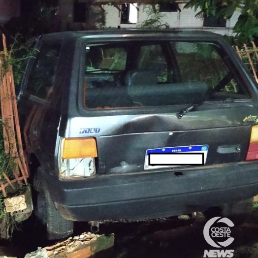 Motorista abandona carro após acidente em Santa Helena; veículo foi recolhido