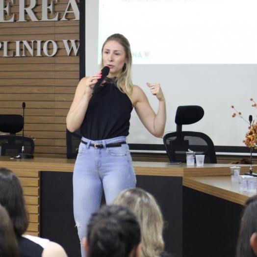 No dia Internacional de Combate à Violência Contra a Mulher, assunto é debatido em fórum em Santa Helena