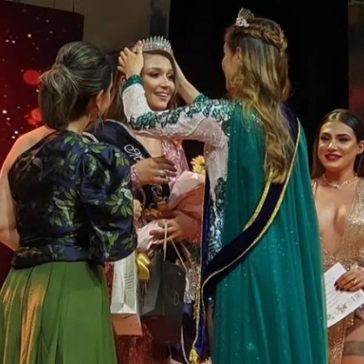 Nova Miss Medianeira é Camile Vitoria Seitz