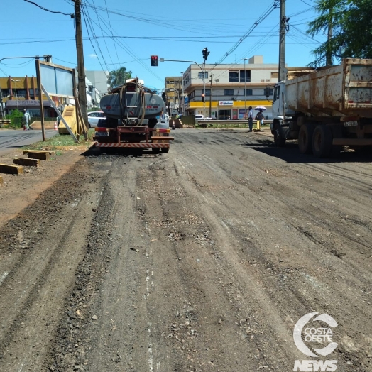 Obras na Av. Brasília muda tráfego movimentado no centro de Medianeira