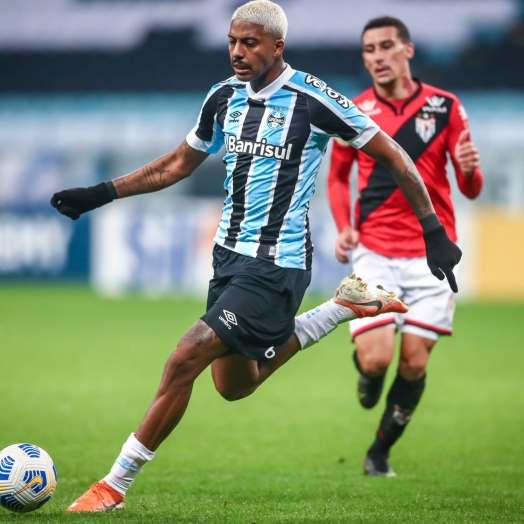 Ouça o gol: Grêmio perde para o Atlético-GO e segue na lanterna do Brasileirão