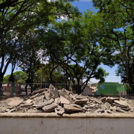 Palco da Praça vai passar por revitalização em Missal