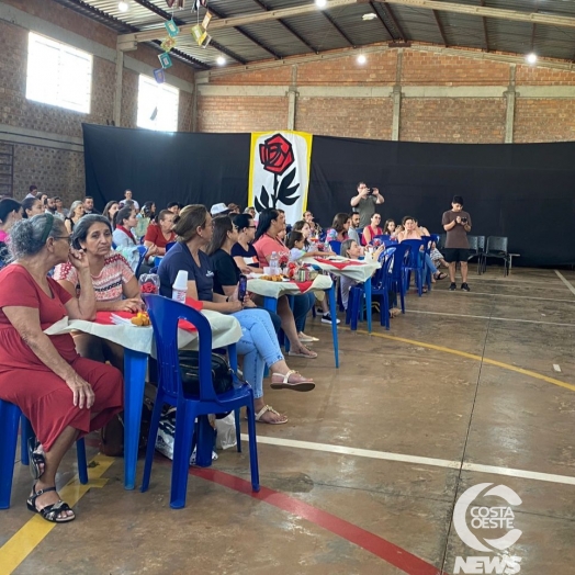 Pestalozzi de São Miguel do Iguaçu realiza tradicional encontro de padrinhos e madrinhas