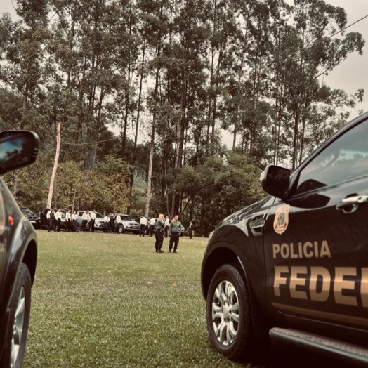 PF e Polícia Civil cumprem mandado de prisão por tráfico de drogas em Medianeira