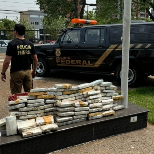 PF intercepta carregamento de mais de 100Kg de cocaína