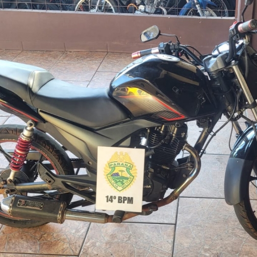 Polícia Militar apreende moto paraguaia com placa adulterada, em São Miguel do Iguaçu