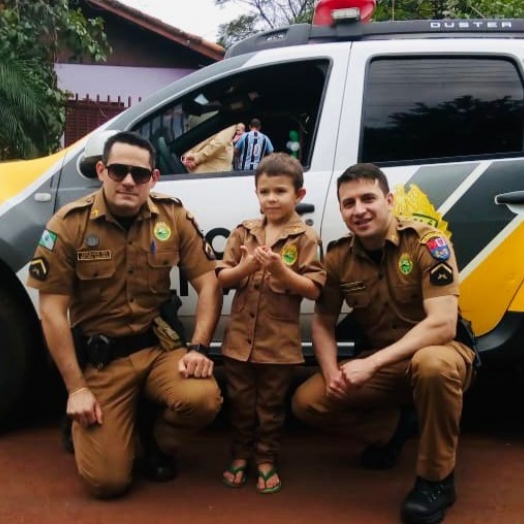 Polícia Militar de Itaipulândia realiza sonho de aniversariante