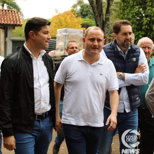 Pré-candidato ao Senado, Guto Silva visita Santa Helena e destaca importância do Oeste