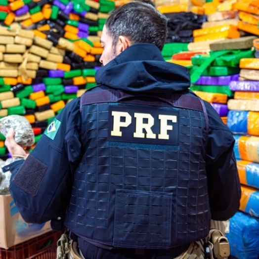 PRF apreende 195 toneladas de drogas em 2023 no Paraná e bate recorde histórico