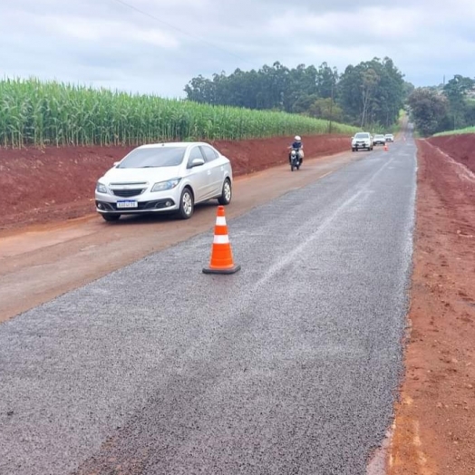 Programa Asfalto Bom inicia recuperação da estrada de acesso ao Distrito São Jorge