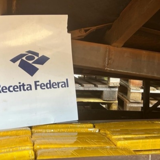 Receita Federal apreende 357 kg de maconha na Aduana da Ponte da Amizade