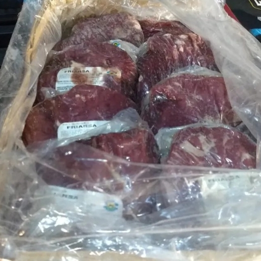 Receita Federal apreende uma tonelada de picanha, alcatra e bife ancho contrabandeada em Foz do Iguaçu