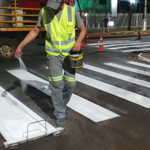 Repintura das faixas de pedestre em Medianeira