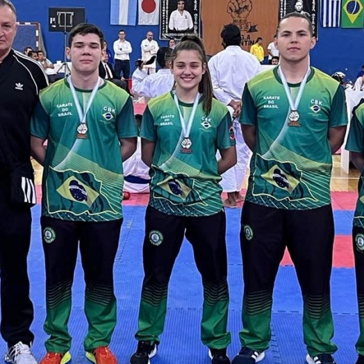 São Miguel conquista medalhas no Sul-Americano de karatê e conhece os campeões do Municipal de Campo