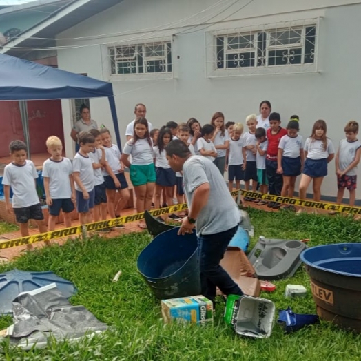 São Miguel do Iguaçu: Estudantes da escola municipal Vitorino Barbiero aprendem sobre prevenção e combate à dengue