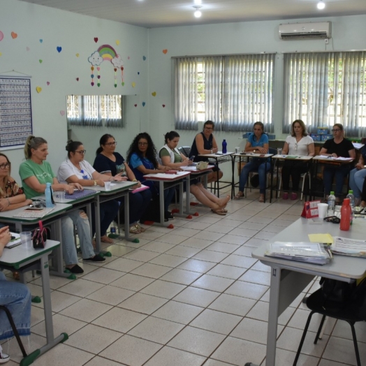 São Miguel do Iguaçu realiza último encontro de formação para professores da Educação Especial