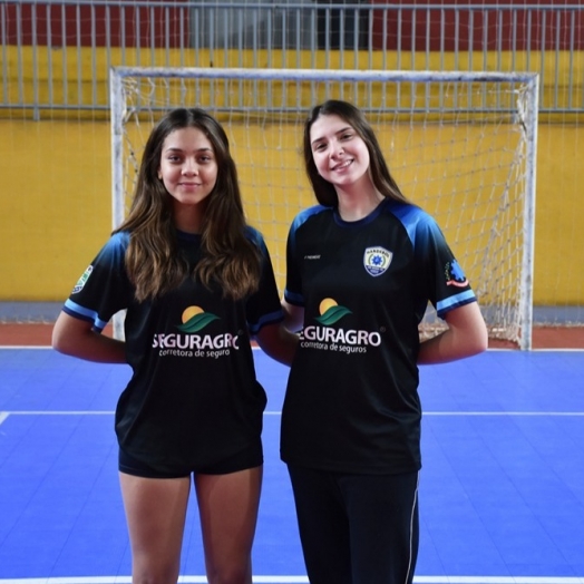 São Miguel do Iguaçu tem duas atletas convocadas para a seleção paranaense de handebol feminino sub-16