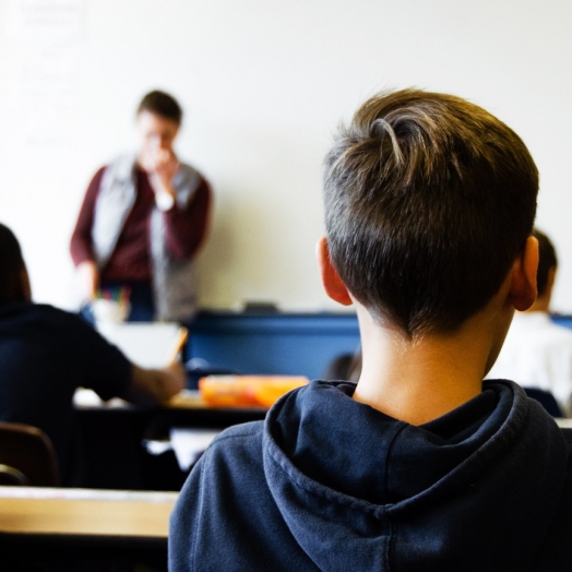 Secretarias de Educação da região desmentem boatos de adiamento do início do ano letivo por causa da covid-19