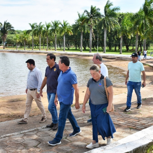 Secretário de Estado do Turismo visita Terminal Turístico do Balneário Ipiranga