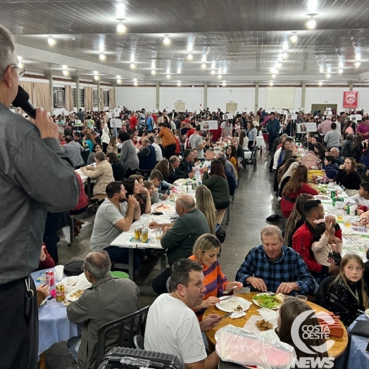 Solidariedade: mais de 1.300 pessoas marcam presença no 2º Festival do Risoto em prol do Lar dos Idosos em São Miguel