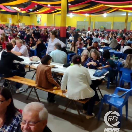 Tradicional festival da galinhada da Paróquia Nossa Senhora da Conceição de Missal foi sucesso