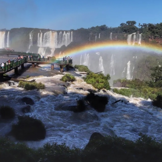 Turismo paranaense está concentrado em 220 municípios e atrai principalmente ramo de negócios e eventos