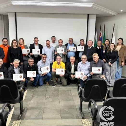 Unidade Avançada da Uopeccan em Medianeira homenageia parceiros da instituição