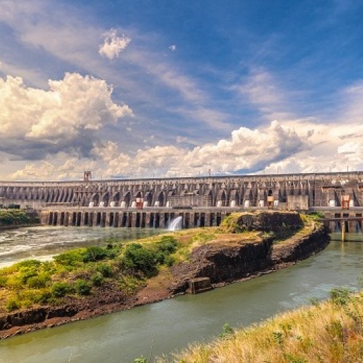 Usina de Itaipu abriu frentes de trabalho para mais de duas mil pessoas em obras estruturantes e convênios sociais