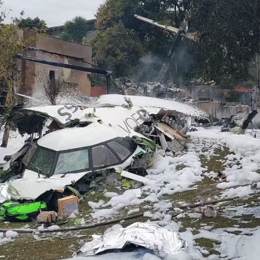 Veja lista de quem estava no avião que saiu de Cascavel e caiu em Vinhedo