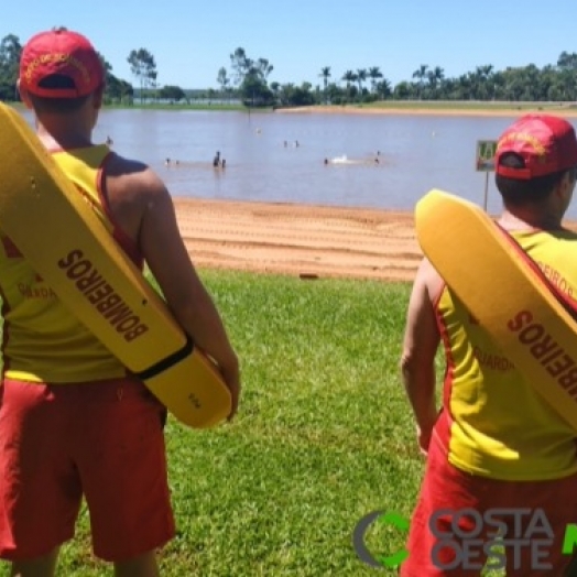 Verão Oeste: Corpo de Bombeiros orienta condutores de embarcações e motoaquáticas