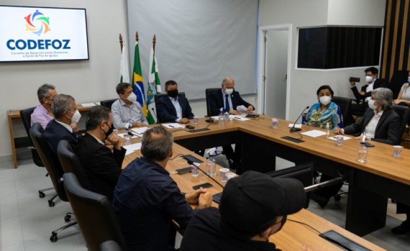 Plenária aprovou uma moção ao Senado Federal para manter o nome de Ponte da Integração – Foto: Marcos Labanca